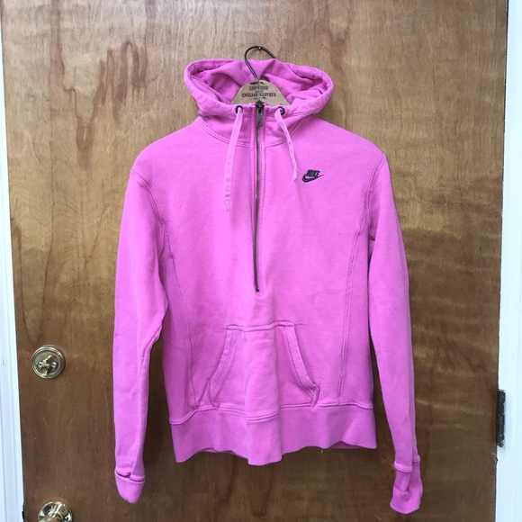 Nike Sweaters - Nike hoodie sweatshirt